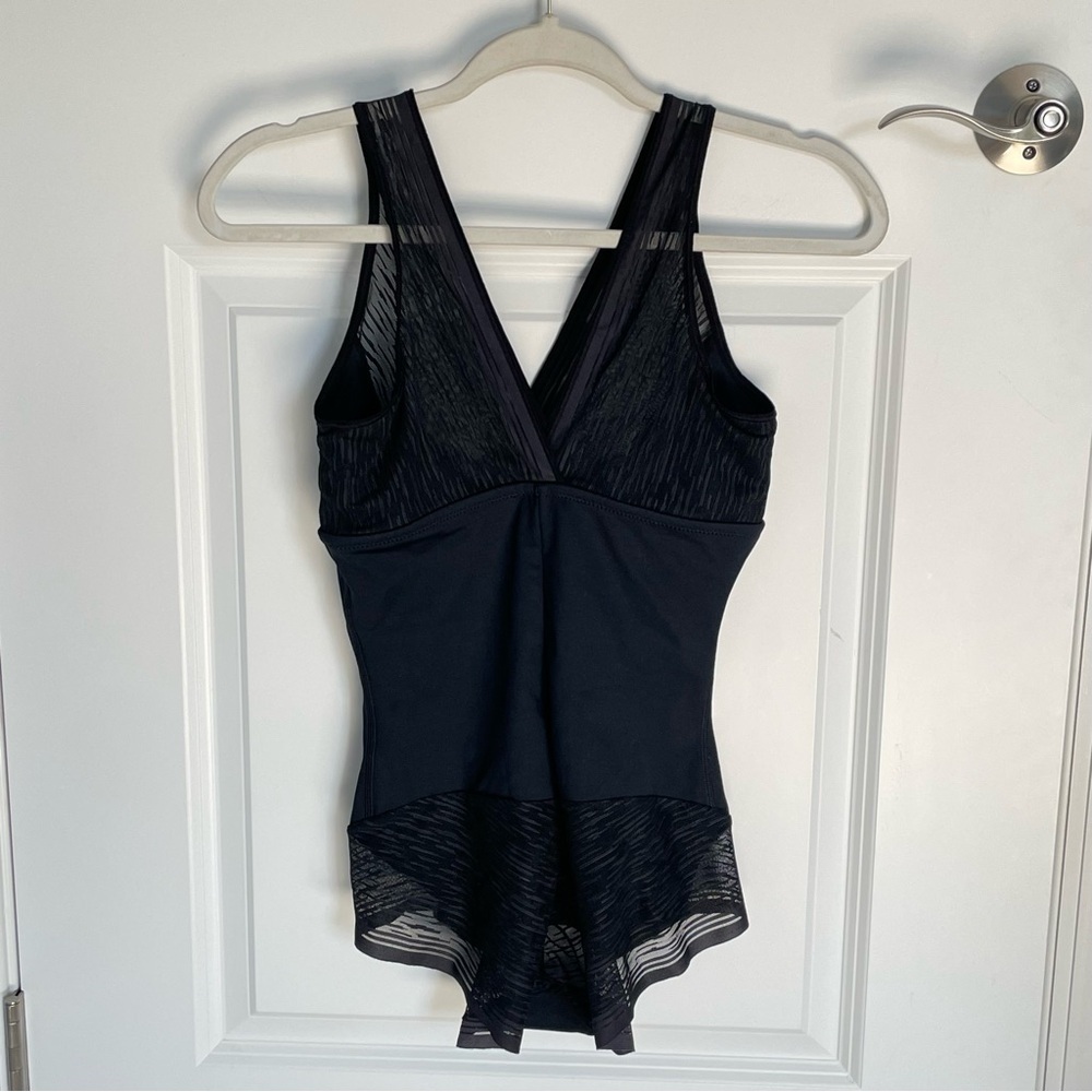 New! Leonisa Shapewear Black Sheer Stripe Detail Sculpting Bodysuit 47427 - Picture 5 of 10